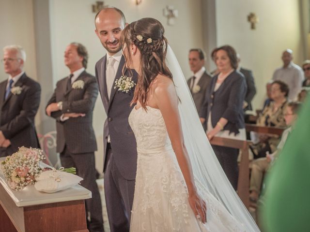 Il matrimonio di Maicol e Daniela a Castelnuovo di Garfagnana, Lucca 15