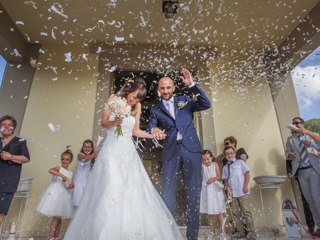 Il matrimonio di Maicol e Daniela a Castelnuovo di Garfagnana, Lucca 29