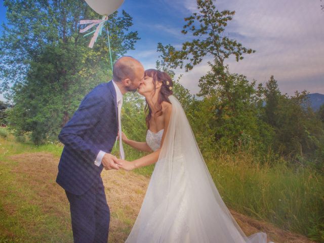 Il matrimonio di Maicol e Daniela a Castelnuovo di Garfagnana, Lucca 33