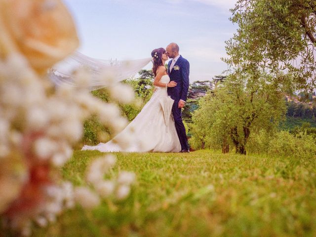 Il matrimonio di Maicol e Daniela a Castelnuovo di Garfagnana, Lucca 40