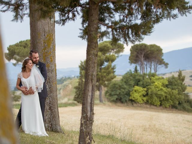 Il matrimonio di Claudio e Eugenia a Pianella, Pescara 1