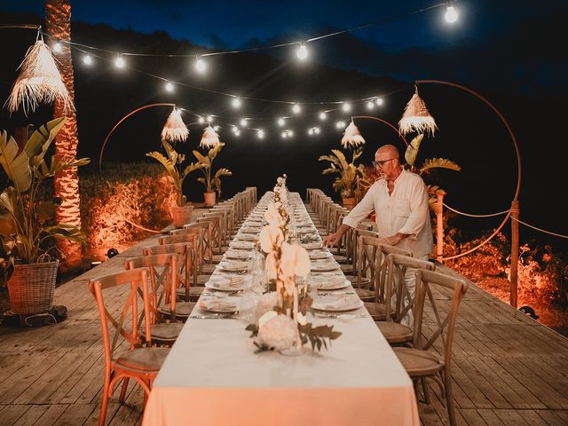 Il matrimonio di Giulio e Rosy a Pantelleria, Trapani 33