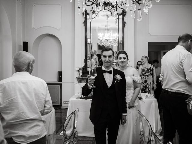 Il matrimonio di Kevin e Crina a Viverone, Biella 30