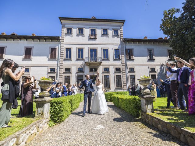 Il matrimonio di Luca e Sabrina a Garbagnate Milanese, Milano 10