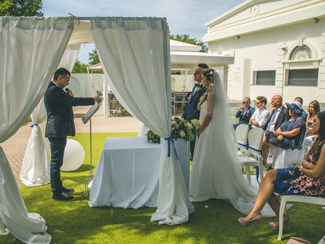 Il matrimonio di Luca e Alessandra a Cerro Maggiore, Milano 74