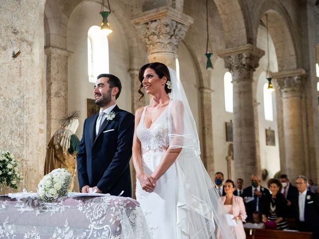 Il matrimonio di Gianluca e Antonella a Trani, Bari 27