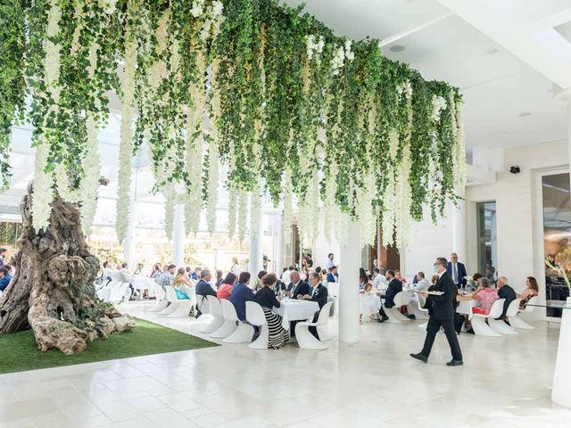 Il matrimonio di Gianluca e Antonella a Trani, Bari 40