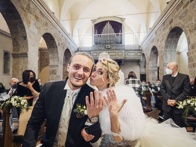 Il matrimonio di Giacomo e Giada a Cucciago, Como 20