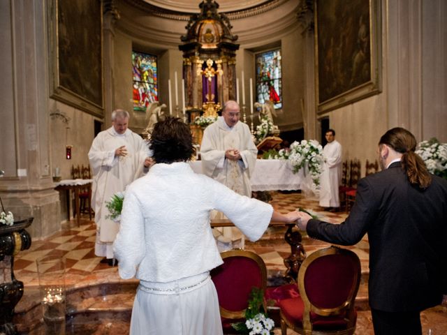 Il matrimonio di Pietro e Claudia a Figino Serenza, Como 9