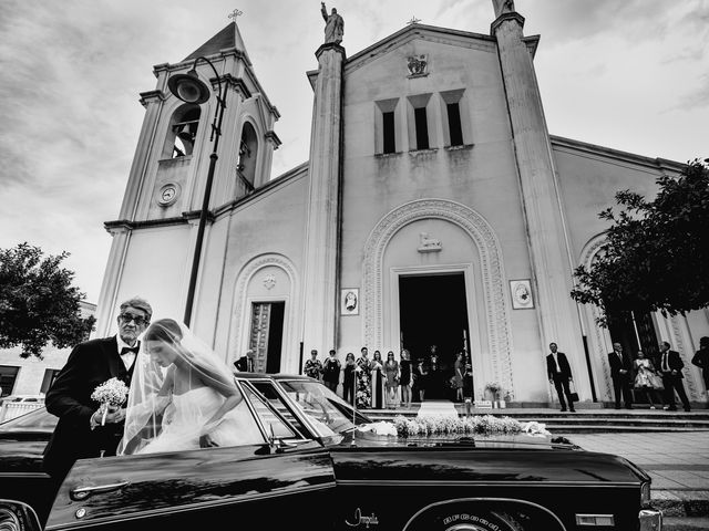 Il matrimonio di Marrina e Gianluca a Roccella Ionica, Reggio Calabria 26