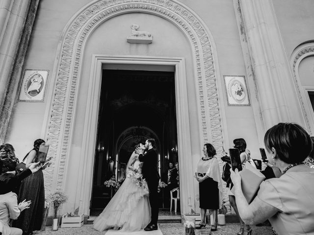 Il matrimonio di Marrina e Gianluca a Roccella Ionica, Reggio Calabria 28