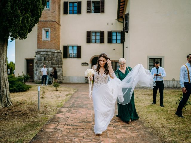 Il matrimonio di Armela e Alessandro a Chiusdino, Siena 32