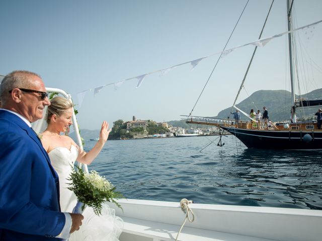 Il matrimonio di Oliver e Ali a Lipari, Messina 24
