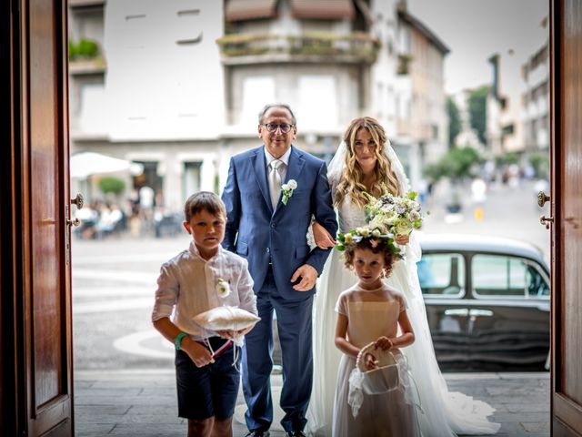 Il matrimonio di Marco e Valentina a Saronno, Varese 13