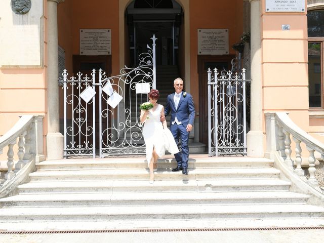 Il matrimonio di Salvatore e Marilena a Bodio Lomnago, Varese 18