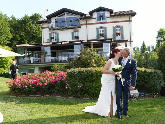 Il matrimonio di Salvatore e Marilena a Bodio Lomnago, Varese 31