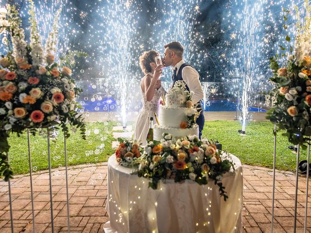 Il matrimonio di Luca e Ilaria a Nave, Brescia 375