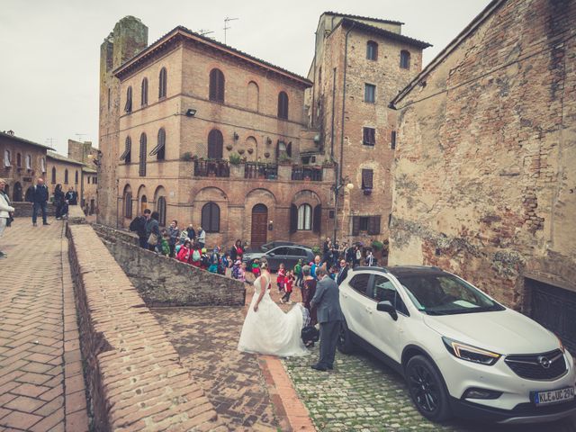 Il matrimonio di Dominik e Robin a Certaldo, Firenze 31