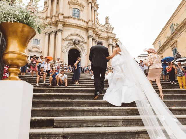 Il matrimonio di Davide e Chiara a Ragusa, Ragusa 8