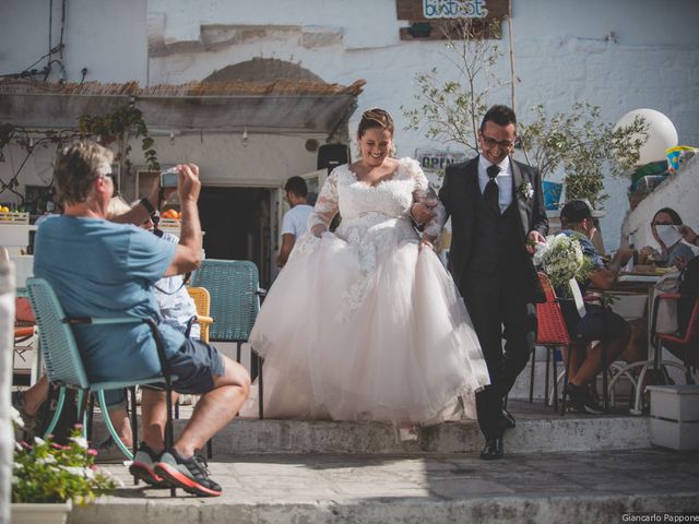 Il matrimonio di Vincenzo e Chiara a Ostuni, Brindisi 32