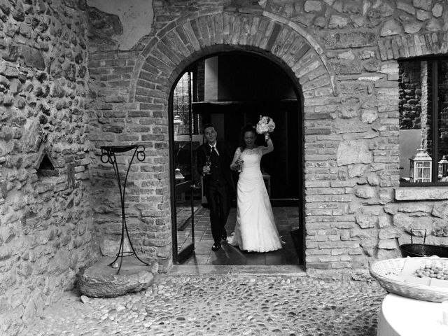 Il matrimonio di Marco e Carmen a Erba, Como 8