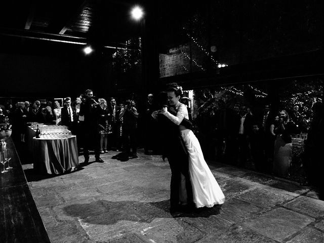 Il matrimonio di Marco e Carmen a Erba, Como 17