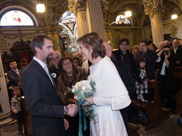 Il matrimonio di Matteo e Silvia a Cantello, Varese 41