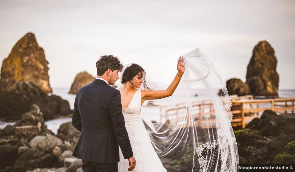 Il matrimonio di Rosario e Floriana a Acireale, Catania