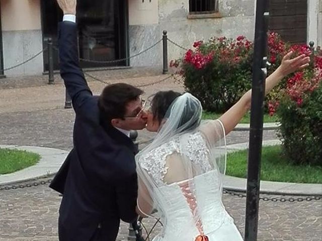 Il matrimonio di Stefano e Mara a Lonate Pozzolo, Varese 5