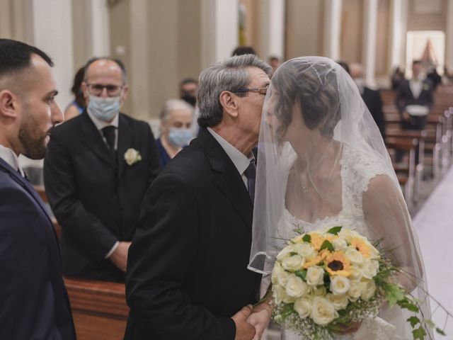 Il matrimonio di Alessandra e Stany a Casapulla, Caserta 28