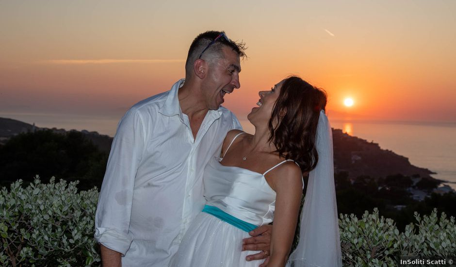 Il matrimonio di Daniele e Valentina a Castelsardo, Sassari