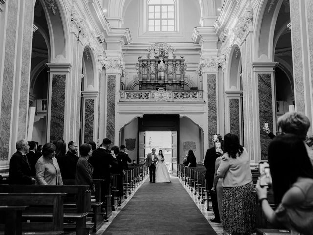 Il matrimonio di Giuseppe e Nensi a Sant&apos;Agata de&apos; Goti, Benevento 19