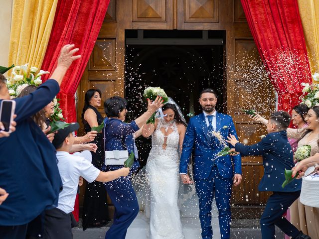 Il matrimonio di Luigi e Mena a Bacoli, Napoli 18