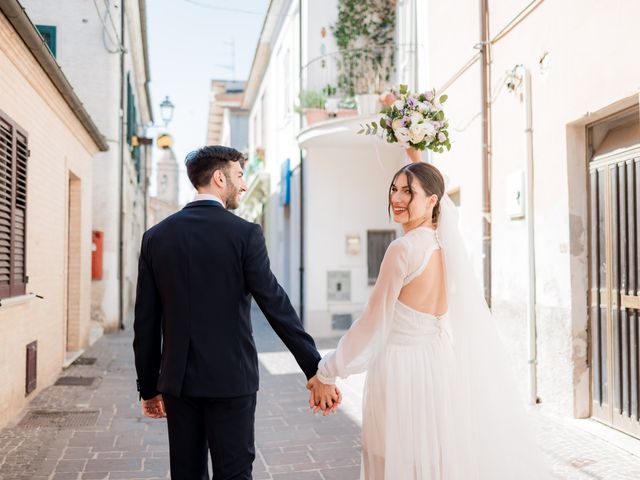 Il matrimonio di Matteo e Benedetta a Città Sant&apos;Angelo, Pescara 5