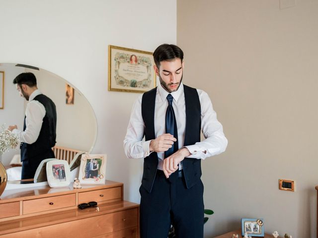 Il matrimonio di Matteo e Benedetta a Città Sant&apos;Angelo, Pescara 17
