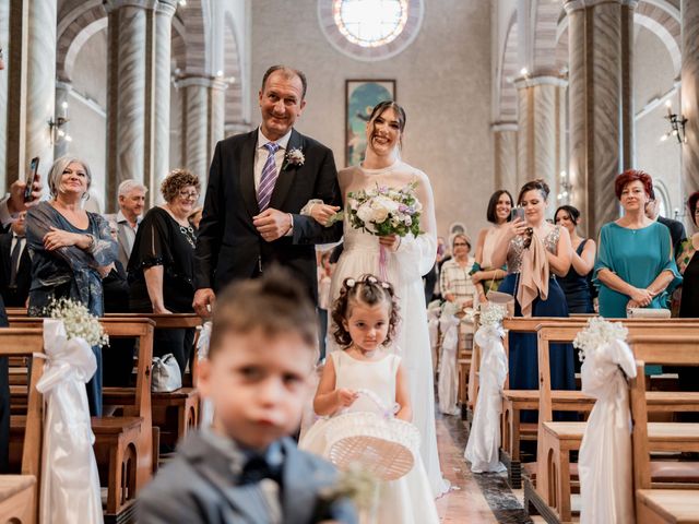 Il matrimonio di Matteo e Benedetta a Città Sant&apos;Angelo, Pescara 96