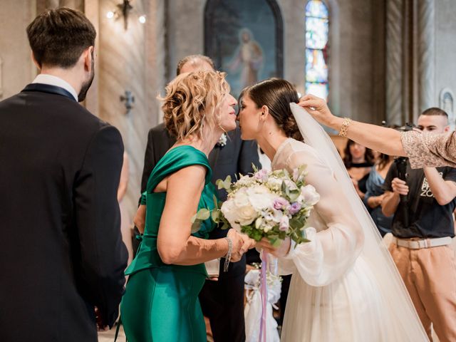 Il matrimonio di Matteo e Benedetta a Città Sant&apos;Angelo, Pescara 97