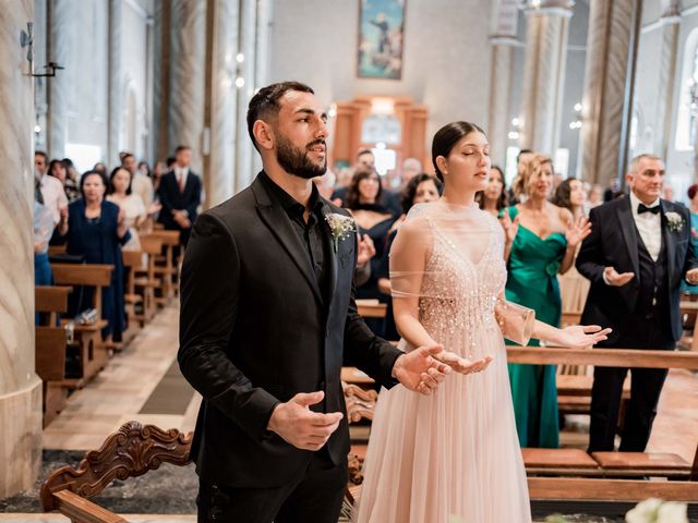 Il matrimonio di Matteo e Benedetta a Città Sant&apos;Angelo, Pescara 105