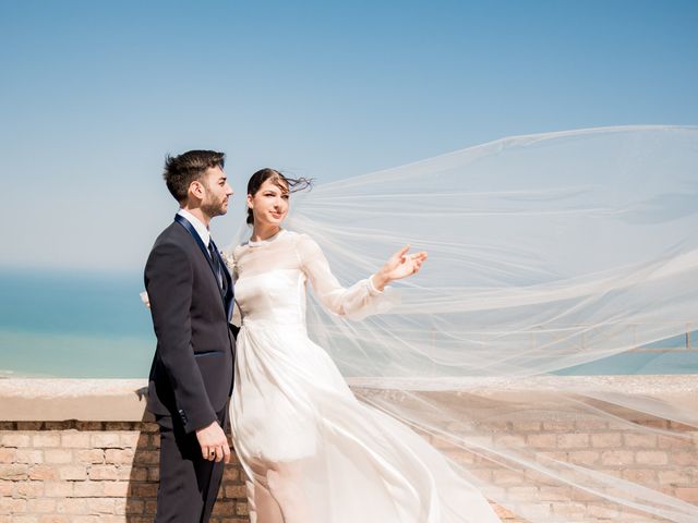 Il matrimonio di Matteo e Benedetta a Città Sant&apos;Angelo, Pescara 109