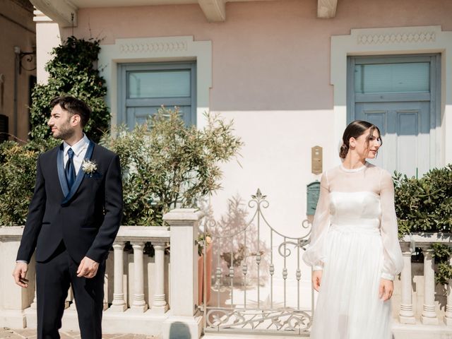 Il matrimonio di Matteo e Benedetta a Città Sant&apos;Angelo, Pescara 111