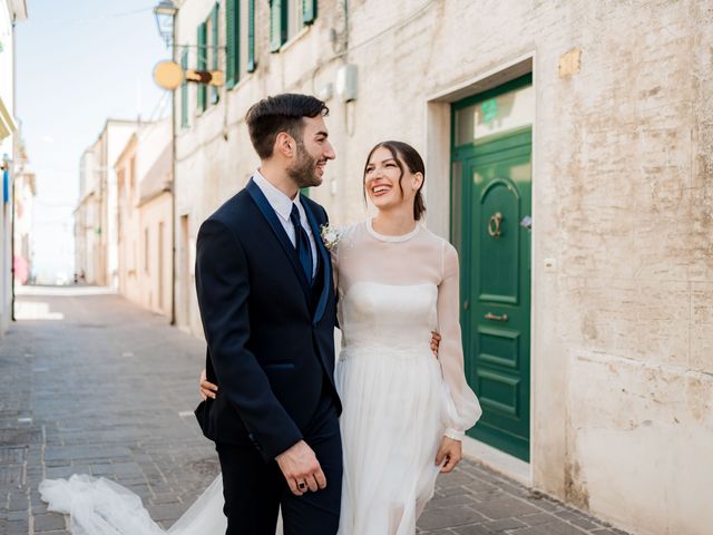 Il matrimonio di Matteo e Benedetta a Città Sant&apos;Angelo, Pescara 119