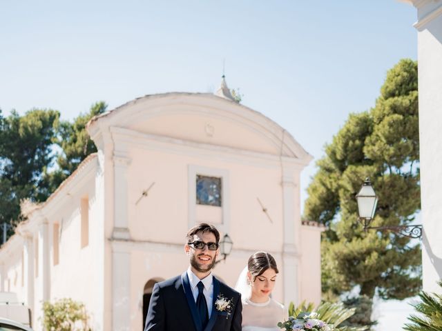 Il matrimonio di Matteo e Benedetta a Città Sant&apos;Angelo, Pescara 141