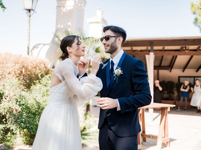 Il matrimonio di Matteo e Benedetta a Città Sant&apos;Angelo, Pescara 145