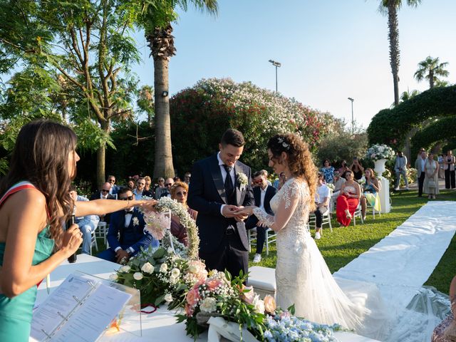 Il matrimonio di Fabiola e Ennio a Capaccio Paestum, Salerno 39