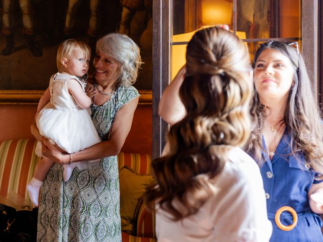 Il matrimonio di Josh e Florence a Calolziocorte, Lecco 11