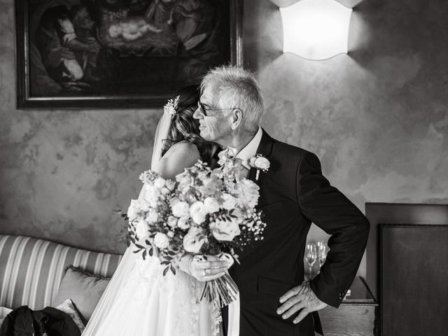 Il matrimonio di Josh e Florence a Calolziocorte, Lecco 24