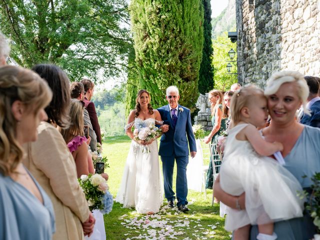 Il matrimonio di Josh e Florence a Calolziocorte, Lecco 28