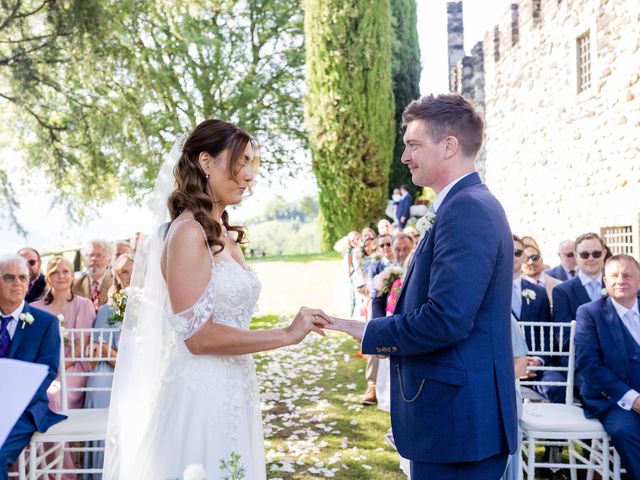 Il matrimonio di Josh e Florence a Calolziocorte, Lecco 37