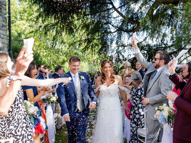 Il matrimonio di Josh e Florence a Calolziocorte, Lecco 41