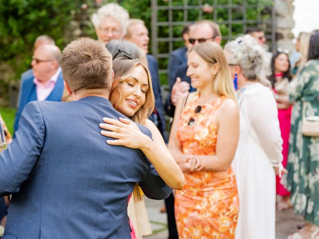 Il matrimonio di Josh e Florence a Calolziocorte, Lecco 45